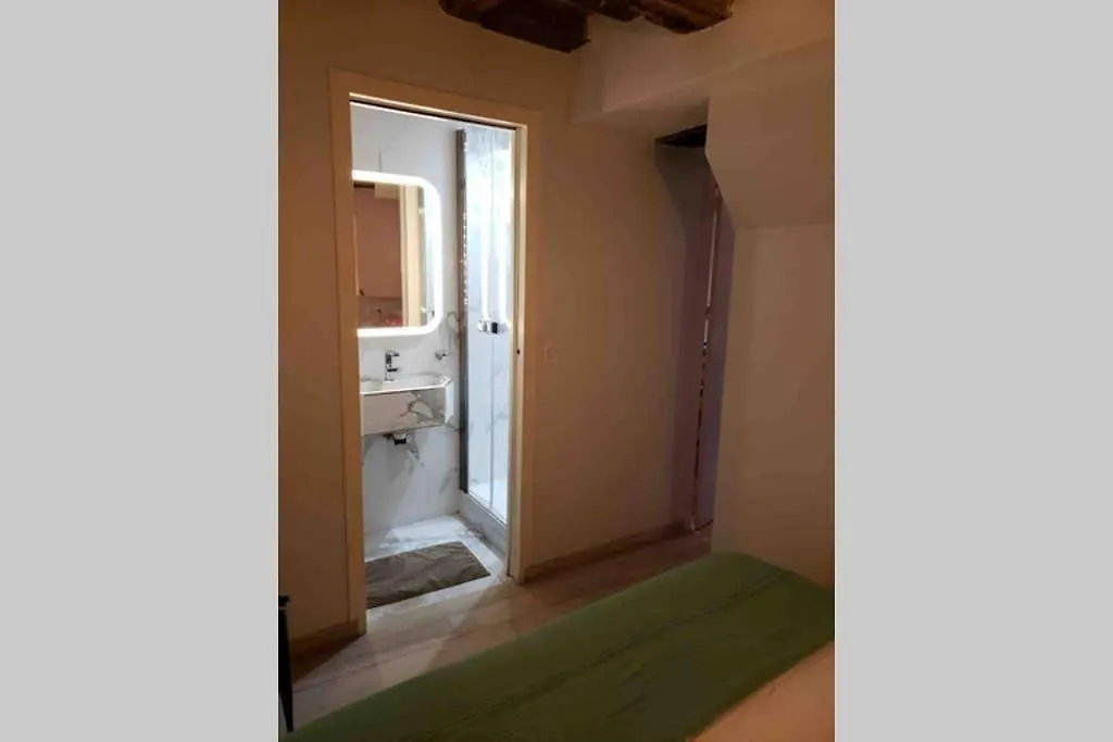 Charming Saint Germain Pres Rue De Ciseaux Apartment Paris